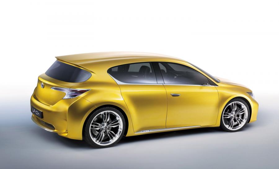 Lexus LF-Ch Compact Concept 2009 года  (фото 2 из 26)